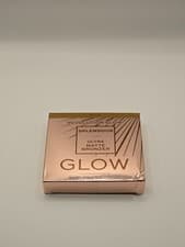 Image of Revolution Glow Splendour Ultra Matte Bronzer Medium 15.5g Face Contour Powder
