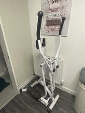 Image of 1 Elliptical Cross Trainer and training machine - white