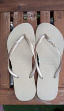 Image of HAVAIANAS  Sand Grey  FLIP FLOPS Ladies THONGS SANDALS Slim SW CRYSTAL  LOGO