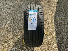 Image of New - 225/45ZR18 95W XL Sunny Tyre 225/45R18 225 45 18