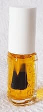 Image of Essie ~ Nail Care Cuticle Oil Apricot Treatment ~ Manicure Oil ~ 5ml ~ NEW