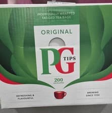 Image of PG Tips Individual Enveloped Tagged 200 Tea Bags
