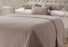 Image of 100% Cotton Quilted Velvet Bed Throw Soft Sofa Blanket & Cushion Cover All Sizes