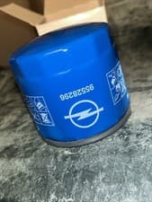 Image of GENUINE Vauxhall INSIGNIA MOKKA VIVA NEW Petrol Oil Filter 95528296