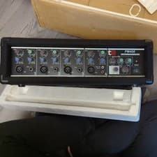 Image of 4 Channel Powered Mixer With Digital Effects Unit