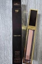 Image of Tom Ford Shade and Illuminate Radiance Enhancer | Light | 5.4ml/0.13fl.oz | New