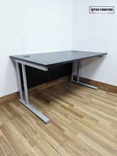 Image of *DELIVERY AVAILABLE* Brand New Black Office Desk (140x80cm/180x80cm) Table