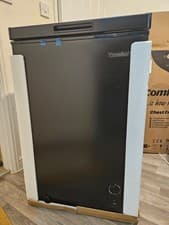 Image of Chest Freezer: Comfee RCC102BL2 99L Dual Mode & Inverter Chest Freezer in Black