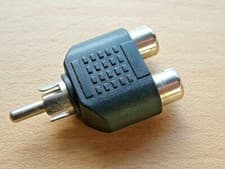 Image of 2x RCA sockets to single RCA plug adapter