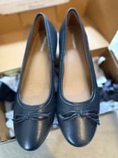 Image of Brand new elegant navy ballet pumps 38/ 5 Hush Puppy, in box