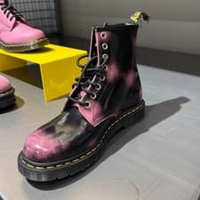 Image of NEW Dr. Martens 1460 8 Eye Boot Womens Pink Arcadia 31815650 UK8/US10(W)