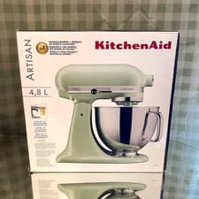 Image of KitchenAid Artisan 4.8L Stand Mixer | Gloss Pistachio Brand New