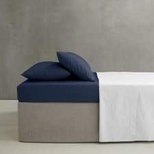 Image of Catherine Lansfield 180TC Easy Iron Percale Fitted Sheet Or Pillowcases Navy