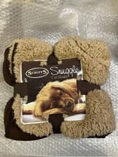 Image of Scruffs Snuggle Pet Blanket. Faux Suede & Plush Reversible. New With Packaging.