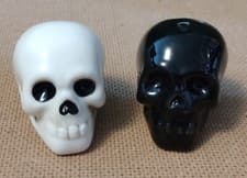 Image of Skull Salt & Pepper Shakers Ceramic Kitchen Halloween Decor