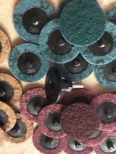 Image of 30 X 3M Scotch Brite 2” Roloc Surface Conditioning Discs  CRS MED FINE NEW