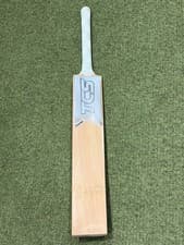 Image of TCS Diamond Butterfly Cricket Bat - Brand New - 2lb 10oz - Lovely Balance!