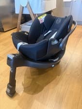 Image of Cybex Cloud Z I-Size Baby Seat with Rotating Base Platinum Black & Isofix Base