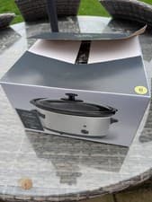 Image of Tesco 3L slow cooker 180W Never Been Used