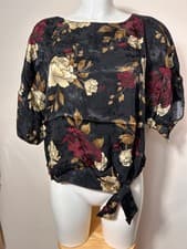 Image of Womans F&F Black Floral Half Sleeve Side Tie Blouse Top Size 8