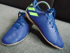 Image of Adidas Junior Nemeziz Messi 19.4 Indoor Football Trainers Size UK 4.5 in Blue
