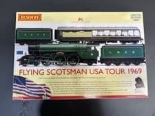 Image of Hornby OO gauge R2953 Flying Scotsman USA Tour 1969 train pack