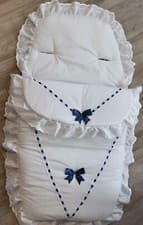 Image of V Footmuff / Cosy Toes / Buggy / Pram / Pushchair / Baby / Newborn