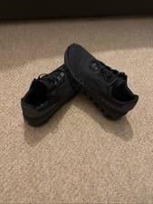 Image of On Cloud Monster Men's Running Trainers Size UK 9.5 Black Brand New Boxed