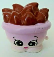 Image of GENUINE SHOPKINS SEASON 6 CHEF CLUB CHOC CHIPS