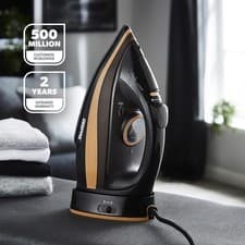 Image of GEEPAS 2-in-1 Corded & Cordless Steam Iron Ceramic Soleplate Charging Base 2400W