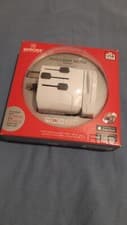 Image of Skross Travel Adapter Pro Light USB 2xA - World Charger Adapter White 1302470 
