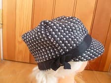 Image of MONSOON ACCESSORIZE BLACK WHITE GREY WOVEN BAKER BOY PEAKED HAT CAP BNWT