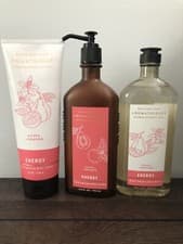 Image of NEW 3-Piece Aromatherapy ENERGY Guava + Orange Set Bath & Body Works Lotion,