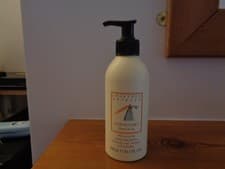 Image of NEW CRABTREE + EVELYN GARDENERS HAND SOAP - 300ml, METAL BOTTLE (DENT)