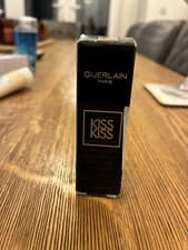 Image of Guerlain Lipstick KissKiss Shine Bloom Plumping Shine 739 Cherry Kiss 3.2G
