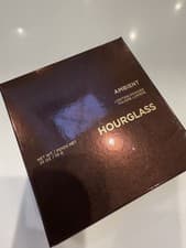 Image of HOURGLASS Ambient Lighting Powder - TRANSCENDENT LIGHT - 10g - RRP £52