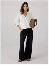 Image of BNWT Mint Velvet Cream V Neck White Jumper Size Medium RRP £89.