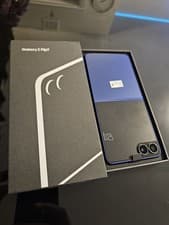 Image of Samsung Galaxy Z Flip6 512GB, Foldable, 12GB RAM, 6.7" Display, AI, 5G, SIM-Free
