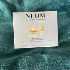 Image of Neom Wellbeing Feel Good Mood Boost Duo Gift Set Brand New