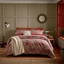 Image of Morris & Co Larkspur Duvet Cover Set King Size Crimson Red