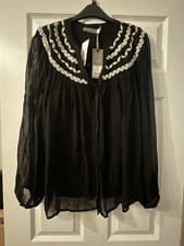 Image of mint velvet 16 top