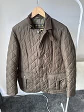 Image of Barbour Mens lutz quilted jacket In Olive Green Size Medium