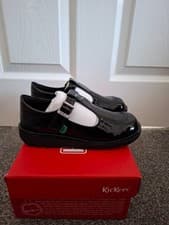 Image of Kickers Junior Girls Kick T Bar School Shoes Black Patent Size 33 uk 1 New
