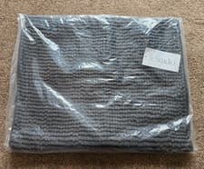 Image of Catherine Lansfield Zero Twist Bobble Bath Mat (Charcoal)