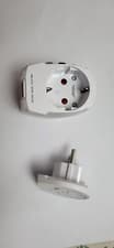 Image of Skross Adapter Pro Light USB World  Mains Plug Adapter NEW IN BOX