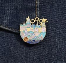 Image of Harry Potter Hogwarts Pin Badge