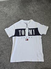 Image of New Tommy jeans Authtic Large Logo Womans Tshirt 2xs