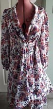 Image of Stunning Bnwt Floral Boohoo Wrap Midi Skater Dress Size 8