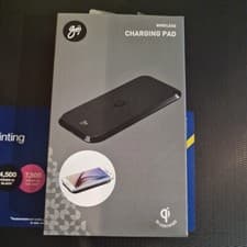 Image of GOJI GQIPAD17C QI Wireless Charging Pad - Black