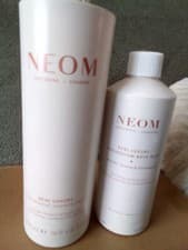 Image of Neom *NEW* Real Luxury COCOONING SHOWER CREAM 500ml & Magnesium Bath Milk 300ml